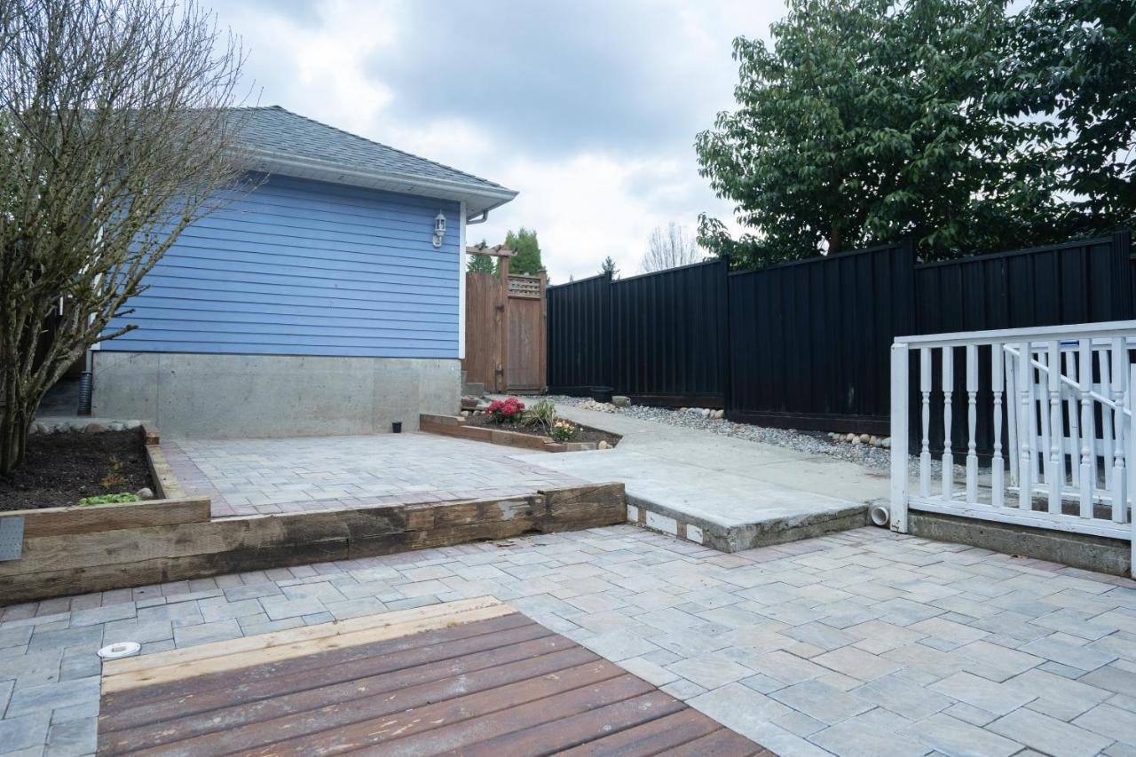 Lovely 1Br Secondary Suite With Separate Entrance New Westminster Exterior foto
