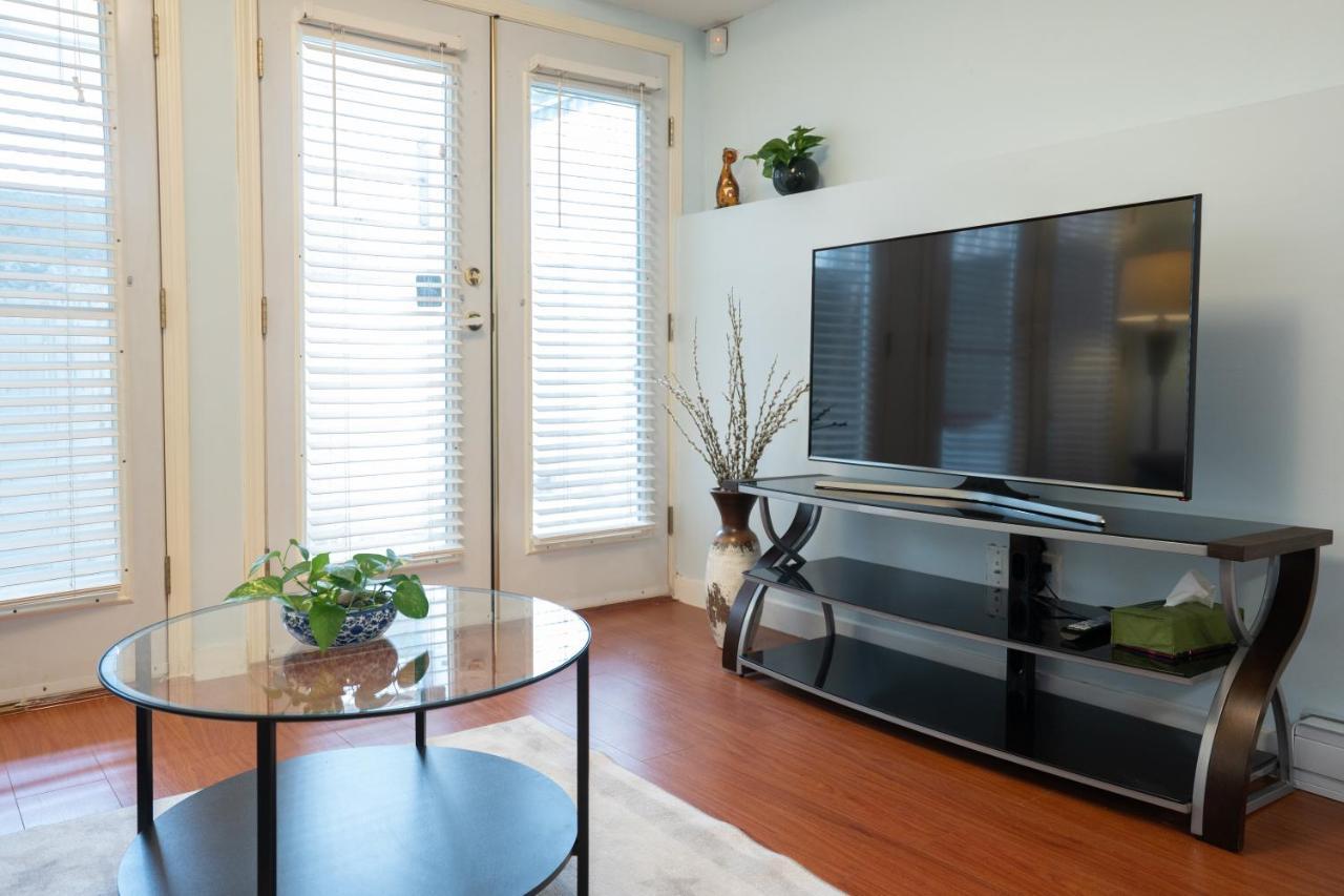 Lovely 1Br Secondary Suite With Separate Entrance New Westminster Exterior foto